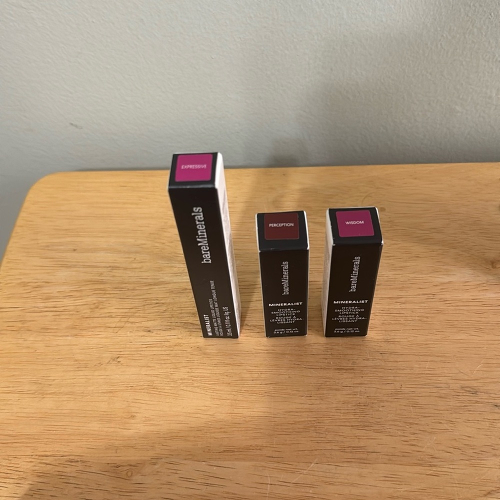 BareMinerals Bundle - Picture 3 of 6